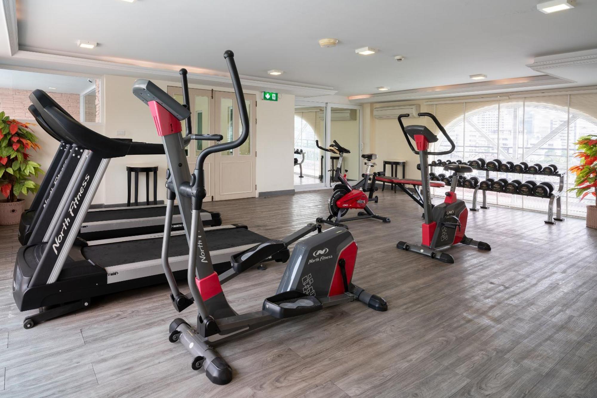 בנגקוק Syama Hana Executive Apartments Thonglor מראה חיצוני תמונה
