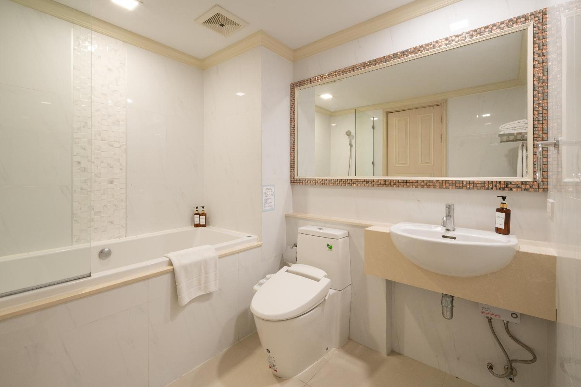 בנגקוק Syama Hana Executive Apartments Thonglor מראה חיצוני תמונה