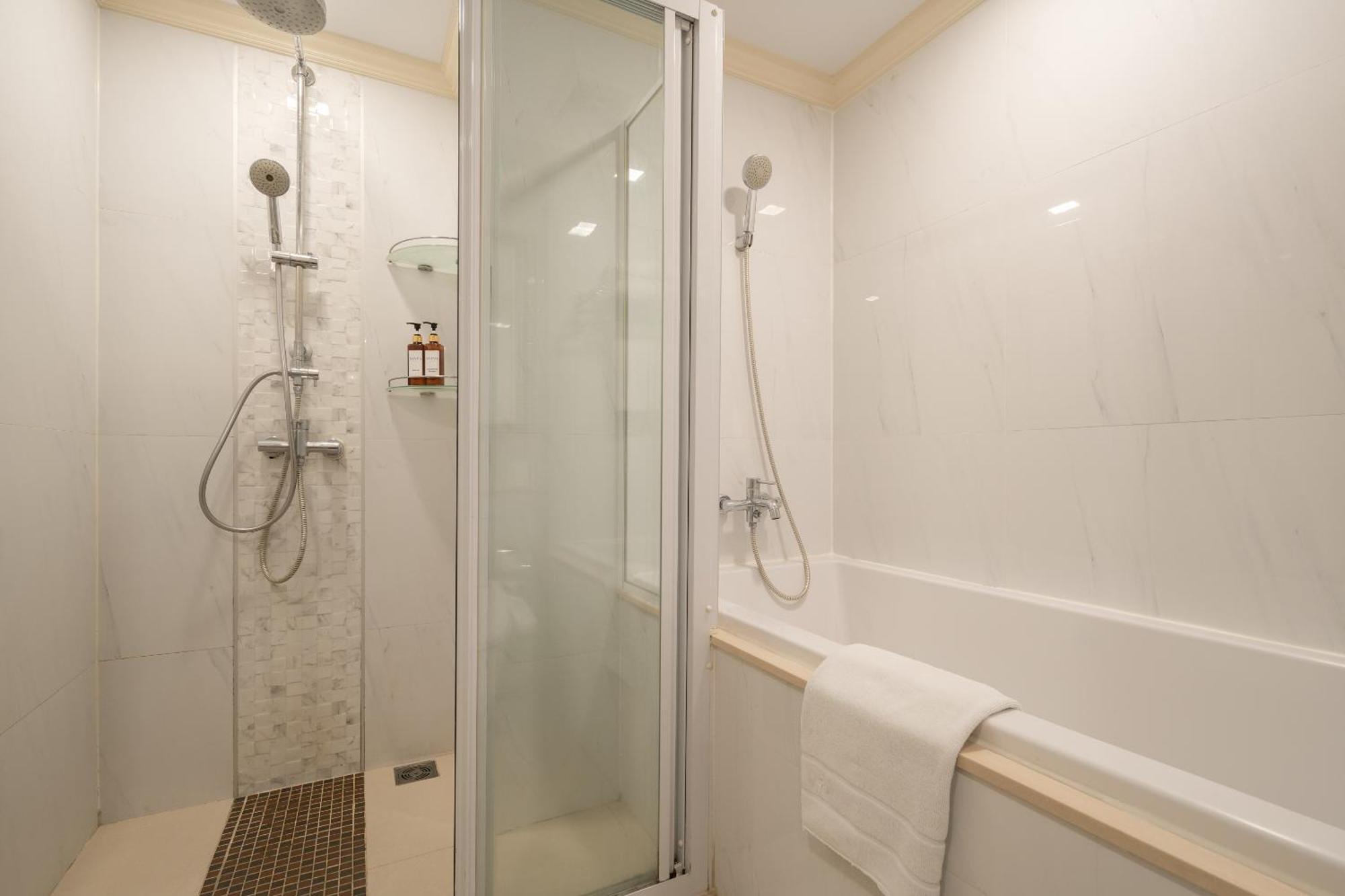 בנגקוק Syama Hana Executive Apartments Thonglor מראה חיצוני תמונה